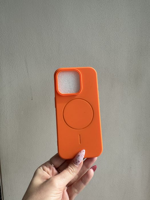 Чехол на iphone 15 pro