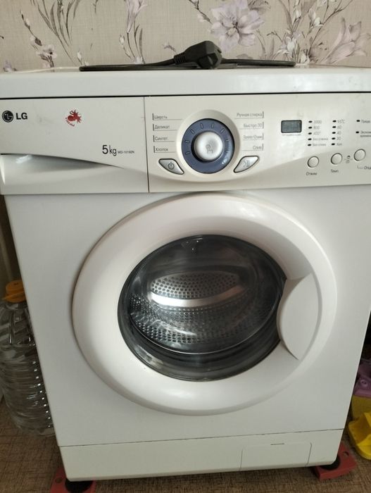 Стиральная машина LG на 5 кг