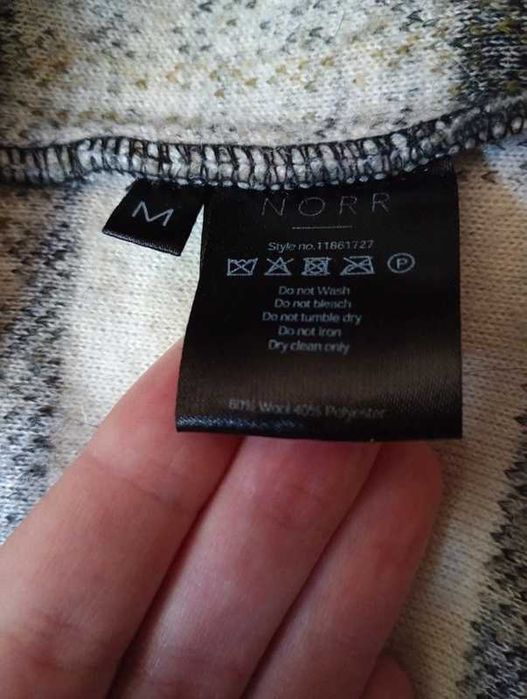 Wełniana kurtka bluza w kratę