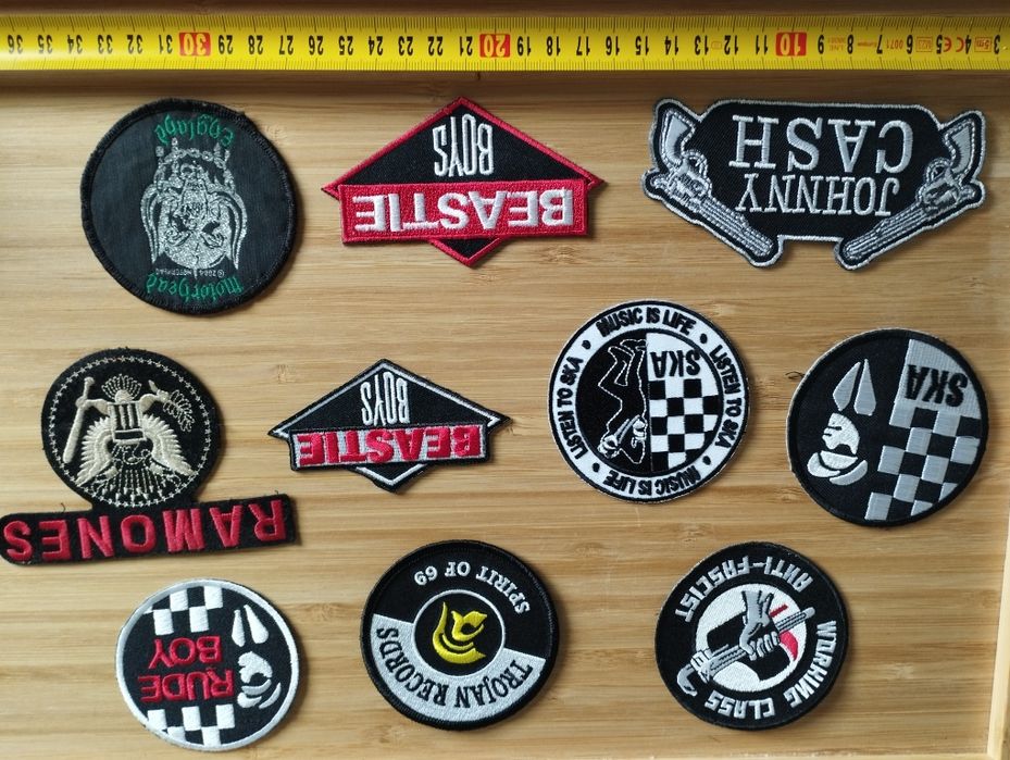 Remendos patchs punk e Rocknroll