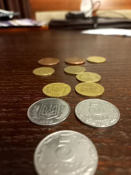 Продам монети України 1992 рік