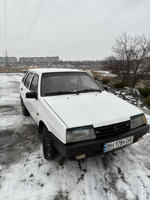 ВАЗ 2109 продам 1300$ торг