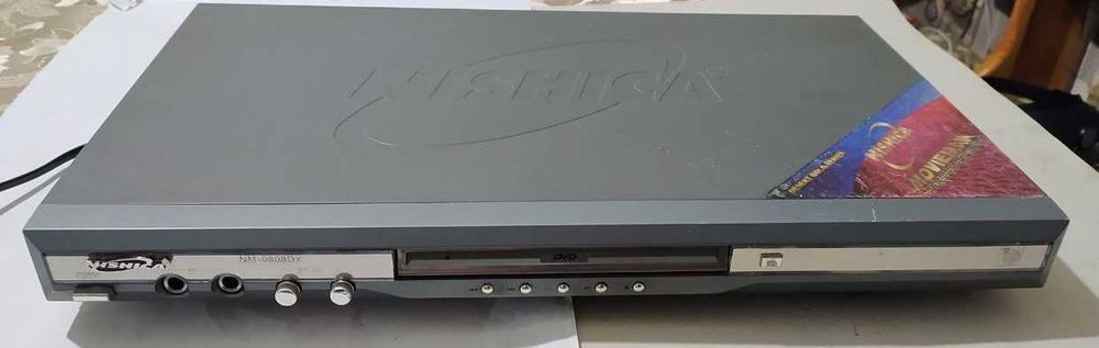 DVD плеер NISHIСA NM-0808DX неробочий
