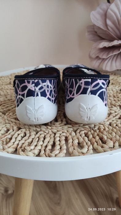 Pantofle ViGGaMi r 33 dla dziewczynki