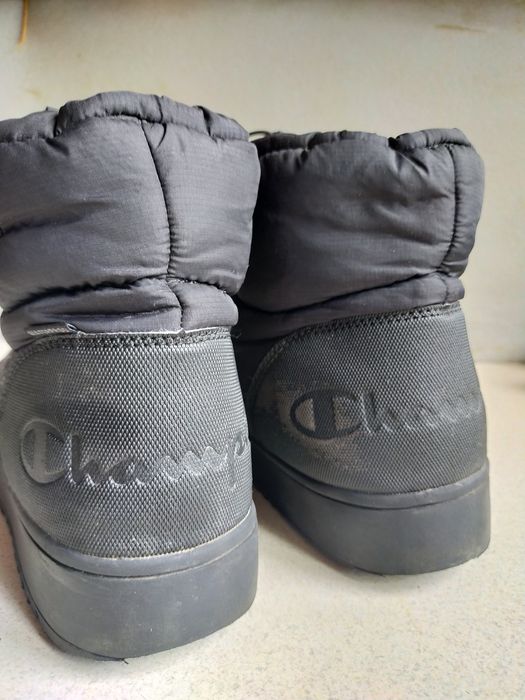 Buty zimowe śniegowce kozaki Champion Montana wodoodporne 37,5
