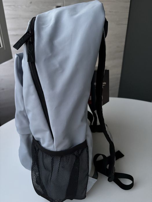 Рюкзак рібок. НОВИЙ з бірками REEBOK