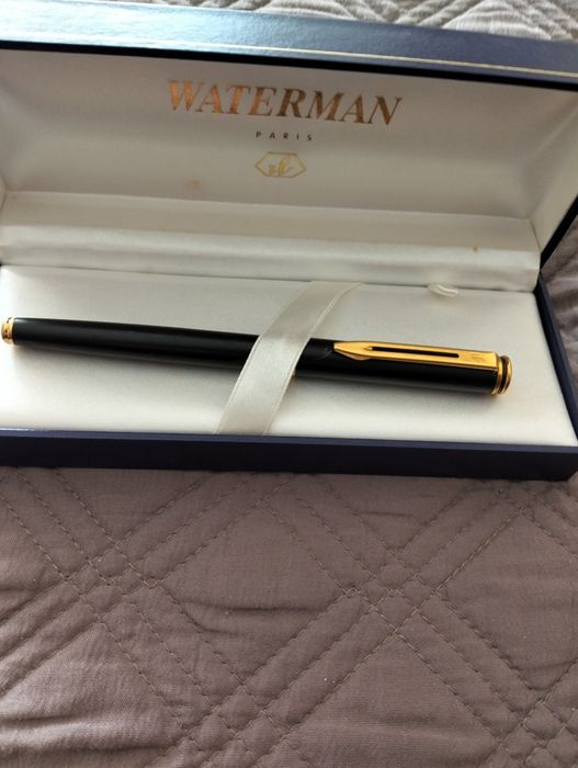 Caneta de tinta permanente Waterman