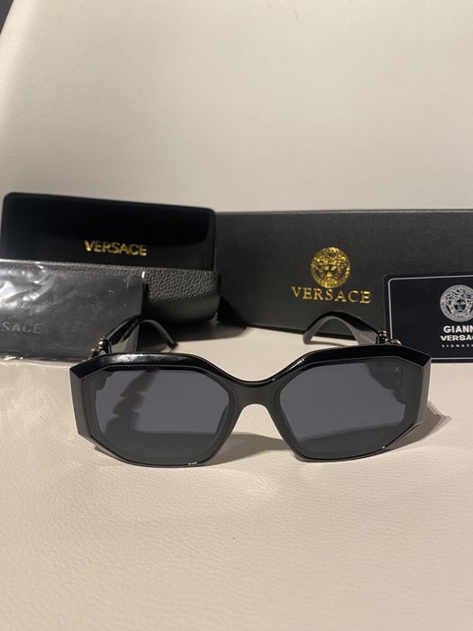 Óculos de sol- dê toque ao seu look