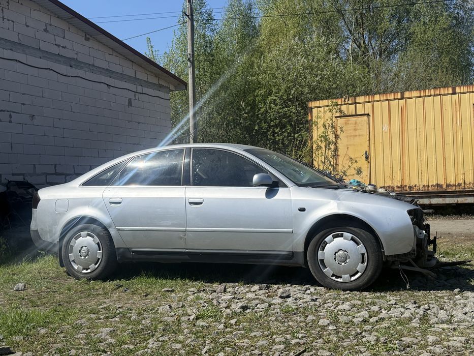 Розбираю Audi A6C5 1.8 турбо газ бензин 2000р