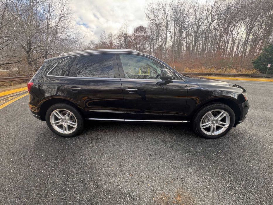 Audi Q5      2015