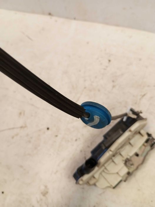 Fecho / Fechadura Porta Frente Direito VW Scirocco