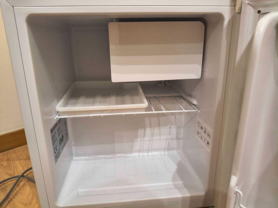 Frigorífico mini bar Silvercrest 41 litros