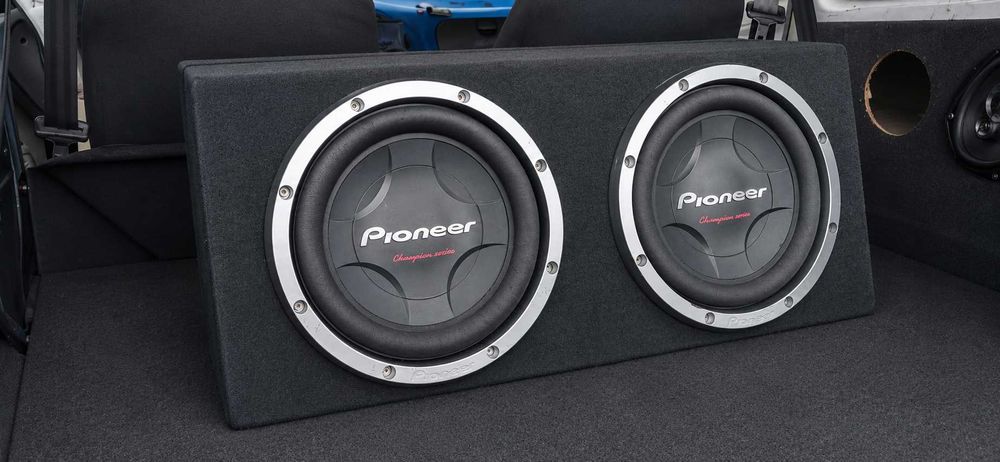Subwoofer pioneer
