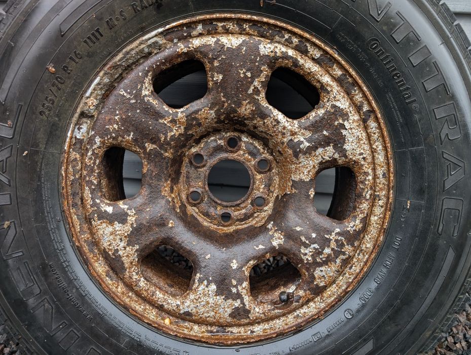 Колесо в зборі Nissan Navara Frontier 6/114.3 R16 6*114.3 16 Continent