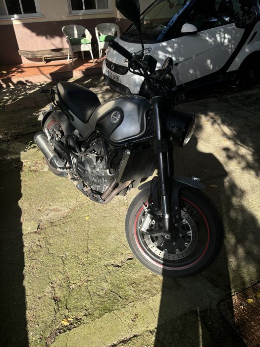 Benelli leoncino 500