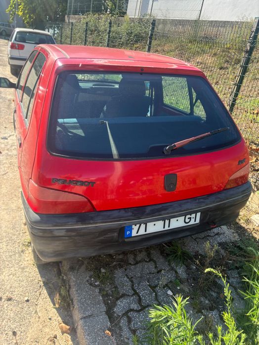 Carro peugeot 106