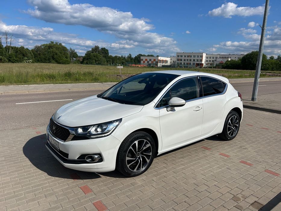 DS Automobiles DS 4