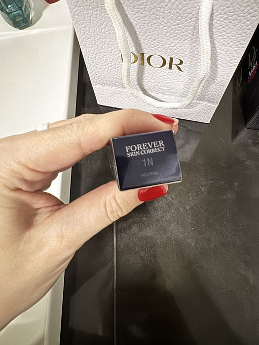 Коректор Dior 1n