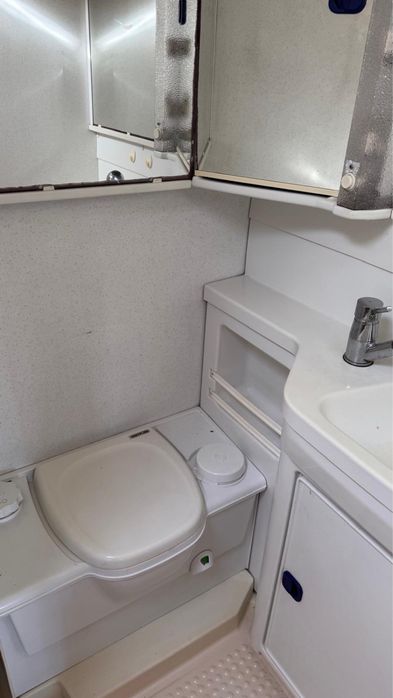Autocaravana Hymer 2.5 Tdi (Vw) 5 lugares
