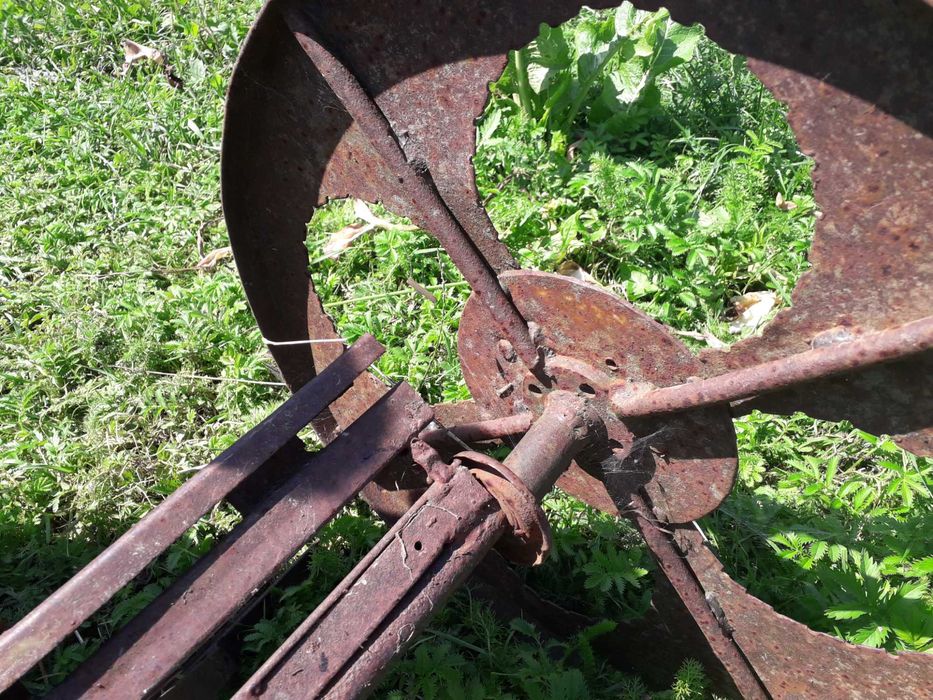 Колісниця кінна під плуг