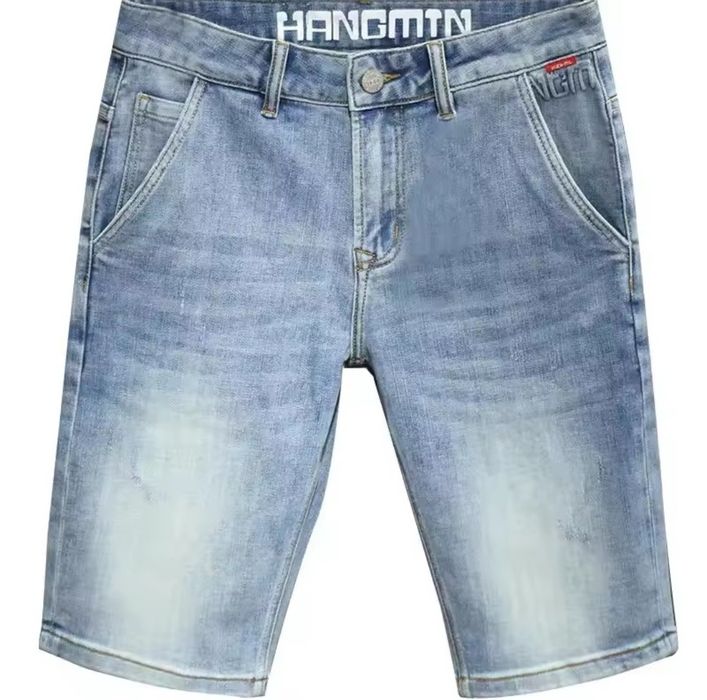 Шорты джинсовые.