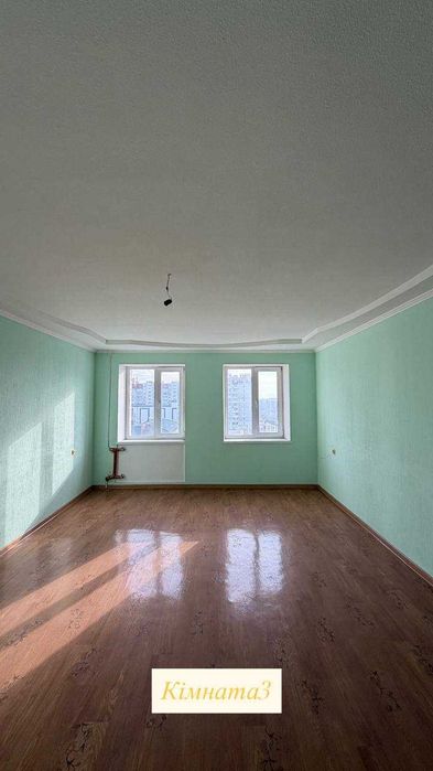 Продаж 3-кімнатної квартири БЕЗ КОМІСІЇ в центрі Черкас, район Казбет