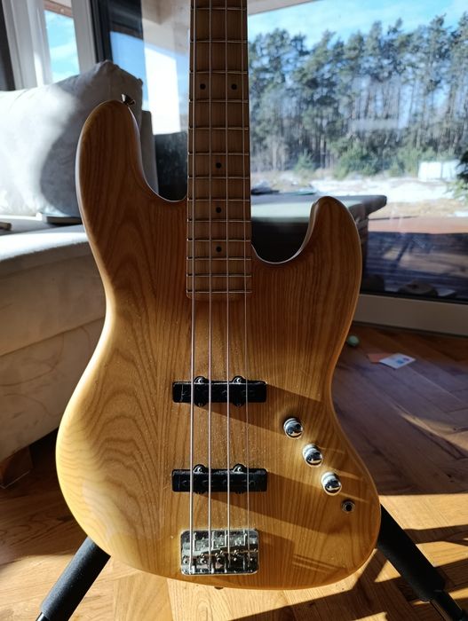 Fernandez Jazz Bass Japan! Limited Edition, custom body