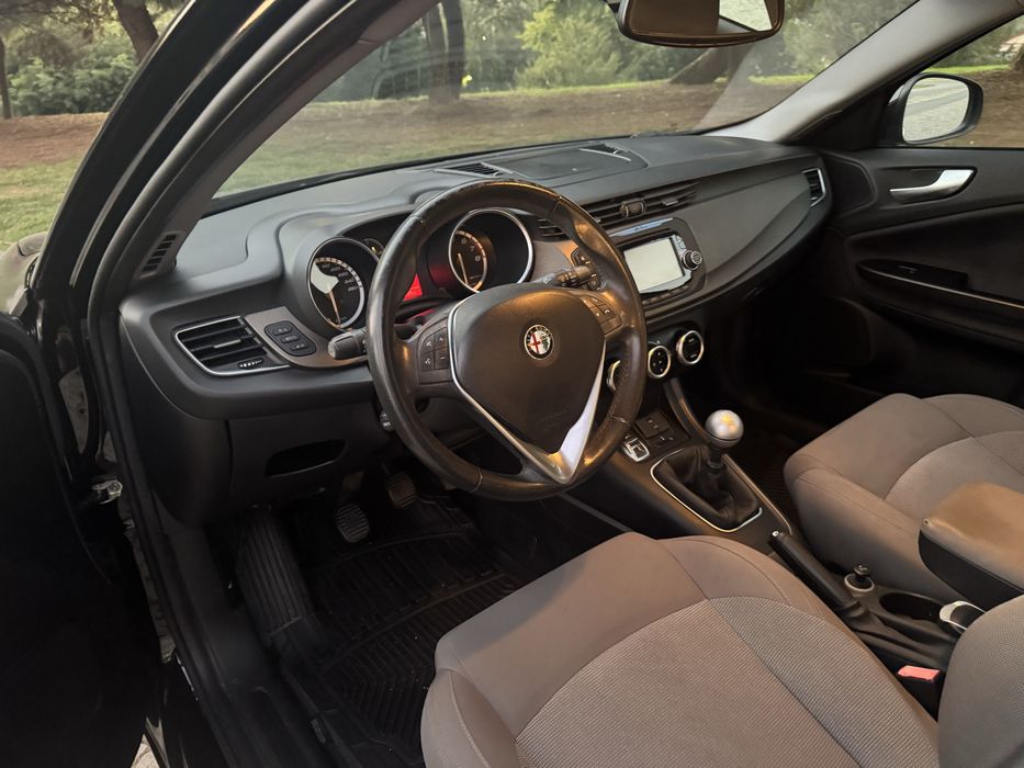 Alfa romeo Giulietta foto 4