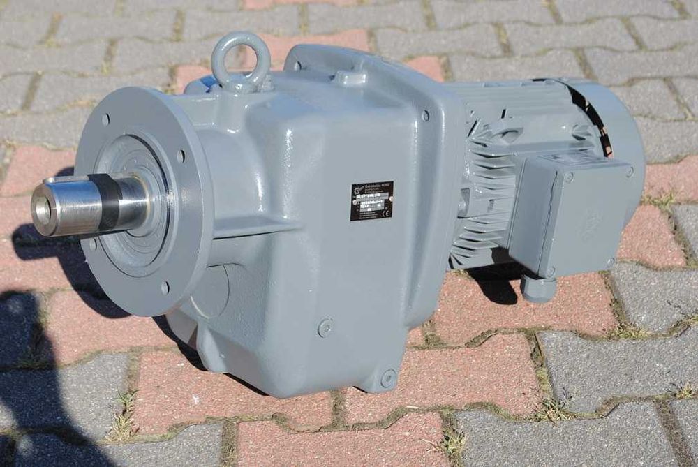 Motoreduktor kołnierzowy 3kw. 68obr./min.. NORD