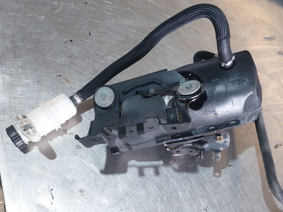 Bomba de direção Peugeot 807