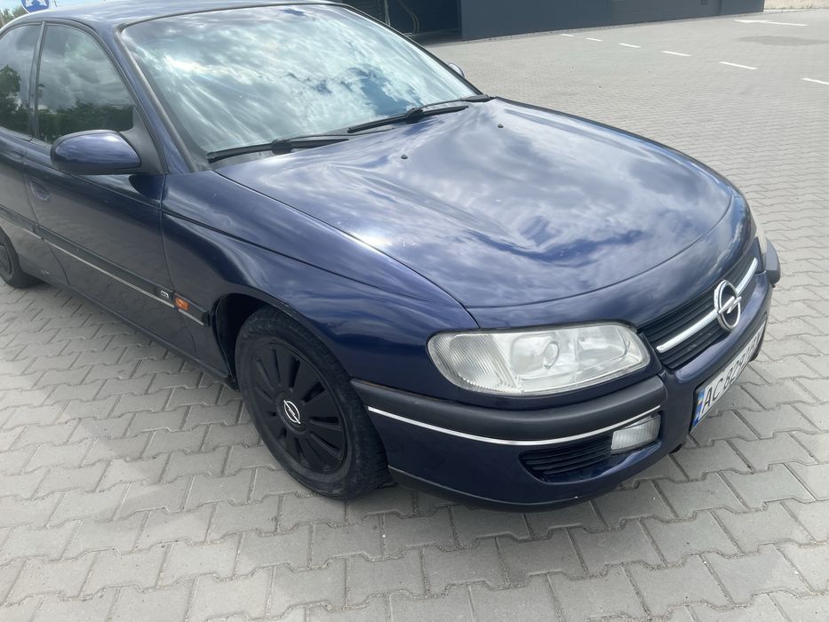 Opel Omega 2.0 16v