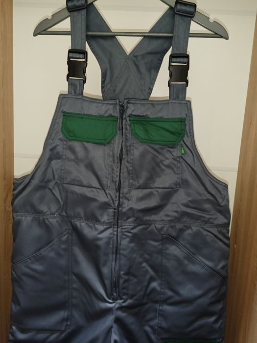 Спецодяг зимовий (куртка та комбінезон)