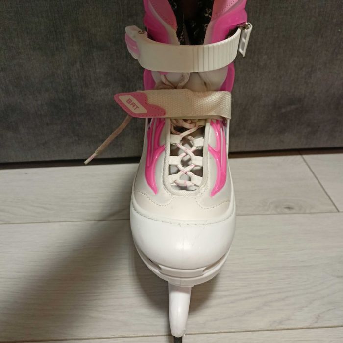 Łyżwy damskie/dziewczęce regulowane 38-41