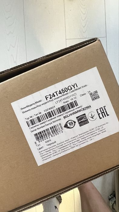 монітор samsung f24t450gyi