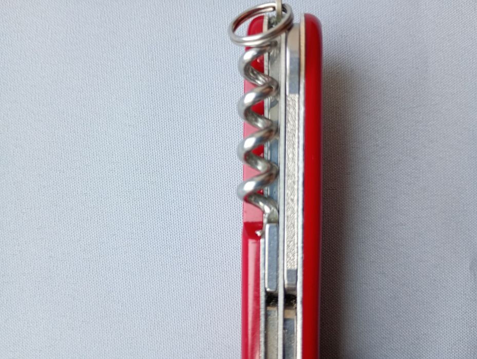 Victorinox, Victorinox