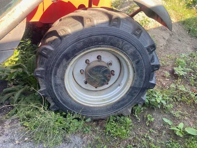 Felgi z oponami Alliance 405/70 R20 4 sztuki