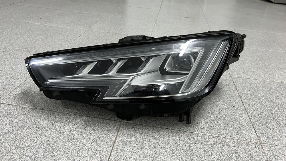 Farol led matrix a4b9