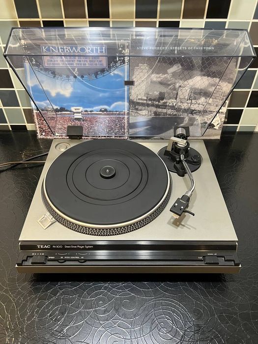 Teac PX300 Вініловий програвач