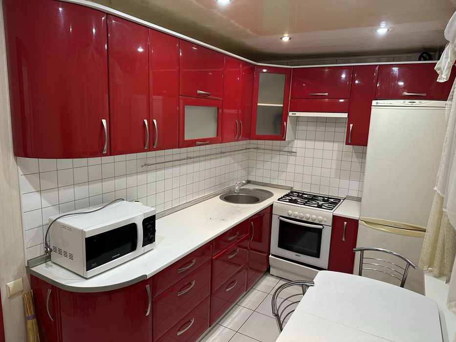 Продам 2-х комнатную квартиру власник