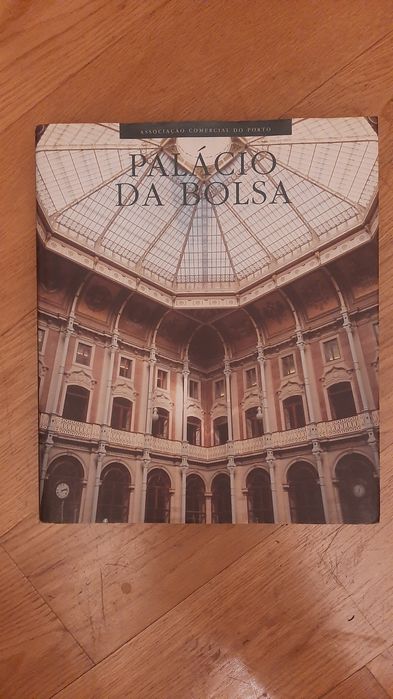 Livro sobre o Palácio da Bolsa