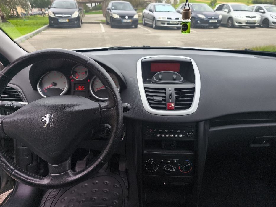 Peugeot 207 1.4 HDI