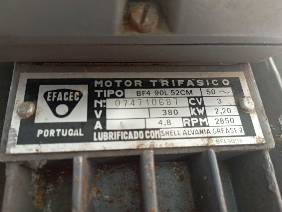 Motor de tirar  água ou outra finalidade EFACEC