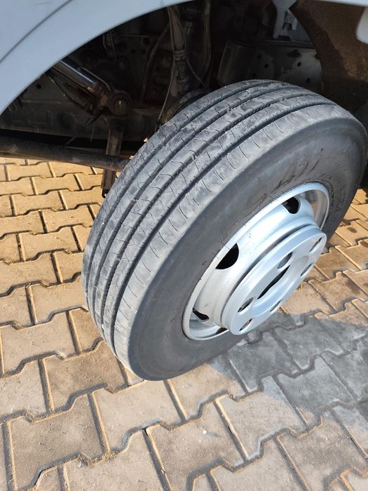 Mercedes Atego 816 izoterma winda