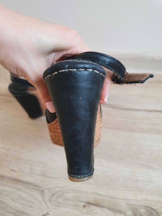 Sandały damskie na koturnie, Lasocki, rozm. 36