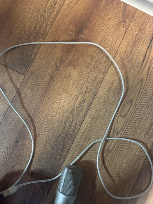 Mikrofon pojemnosciowy auna