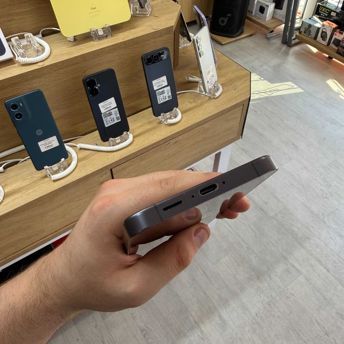 Samsung Galaxy S24 FE 8/128Gb • Акція • Гарантія 6 місяців • Обмін • Магазин •