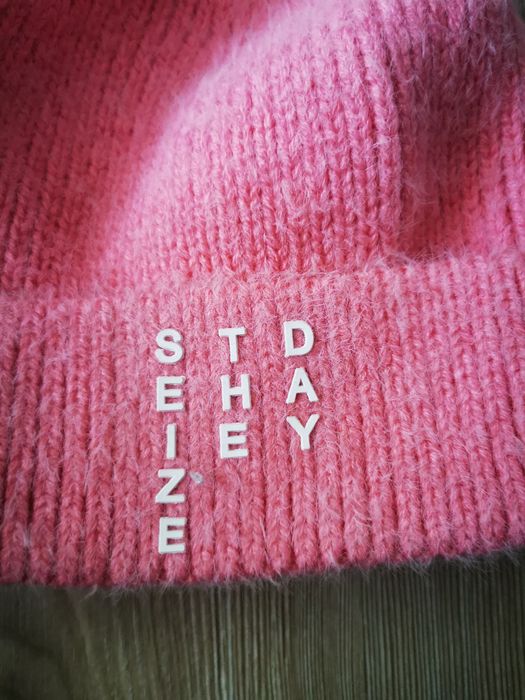 Różowa czapka Sinsay