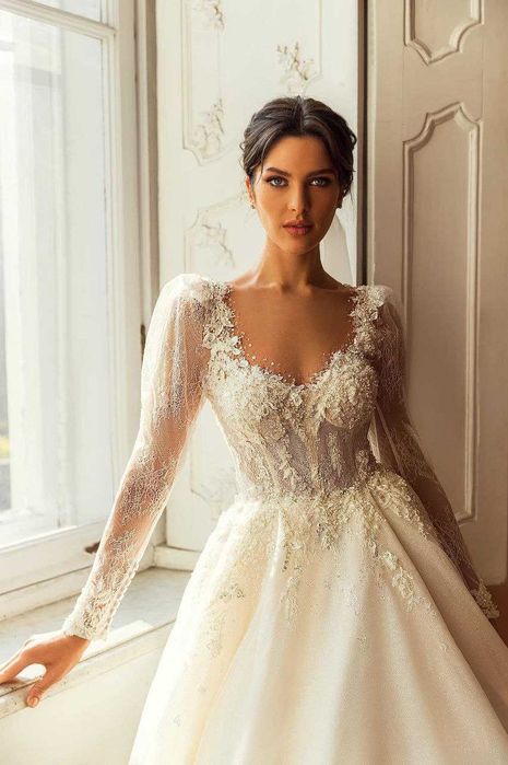 Неймовірно елегантна весільна сукня Anna бренду Luce+ Sposa