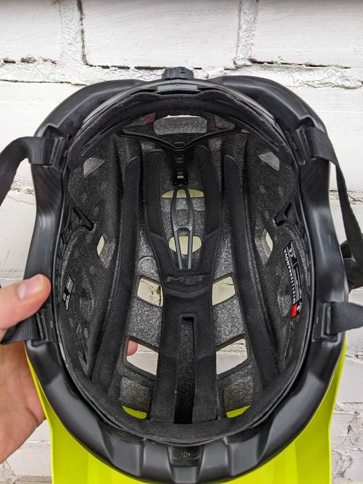 Велошолом MET Terranova CE Lime Green / Matt розмір S