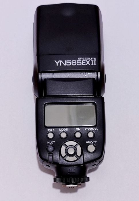 Canon 600D, Canon 50 1.8, Canon 18-135 + zestaw fotograficzny